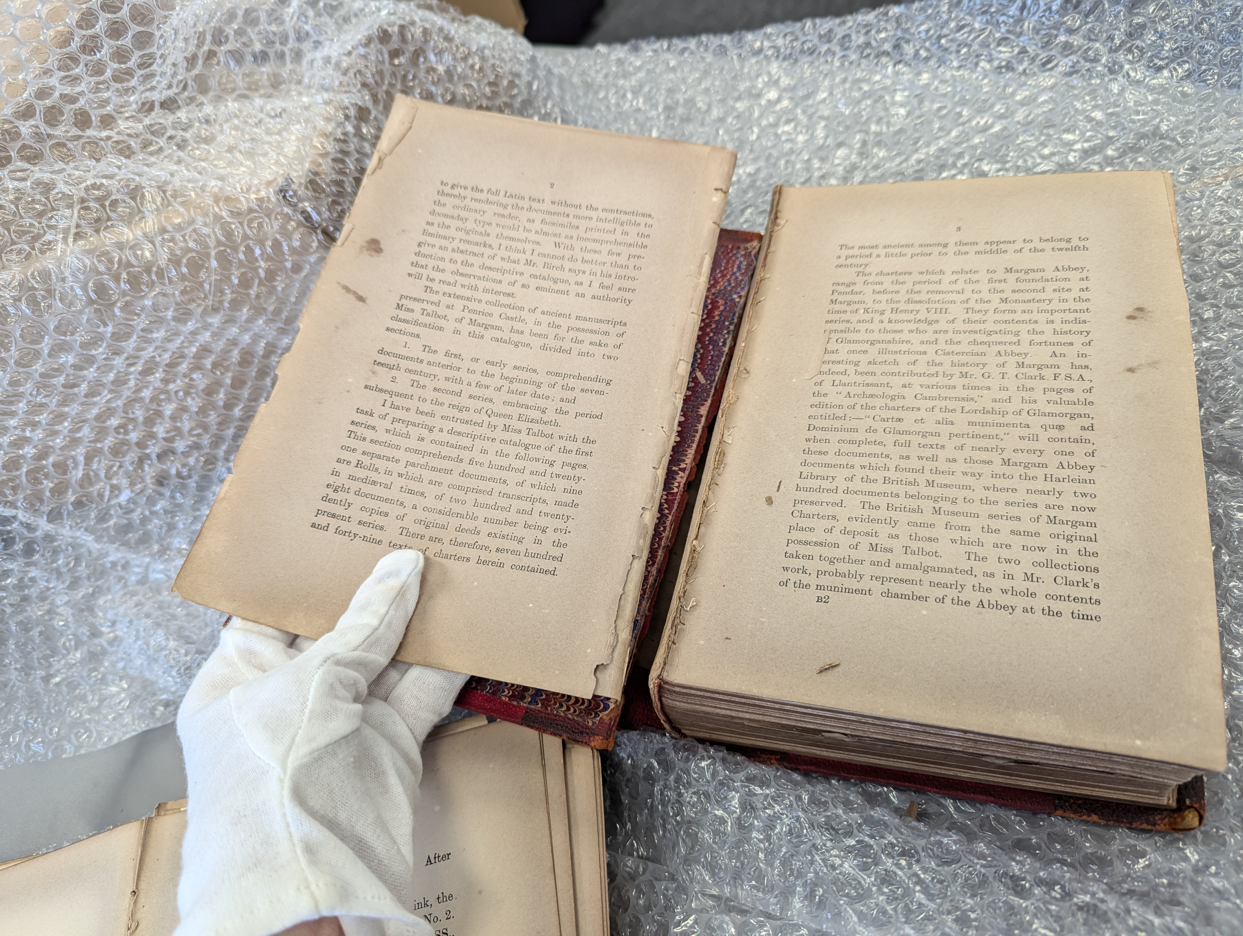 Non-Destructive Book Scanning Services up to A1 in Oxfordshire UK